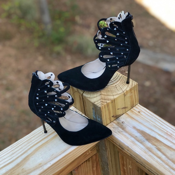 mark. Shoes - Mark By Avon. Metal Heels Black Suede Leather Sz 6